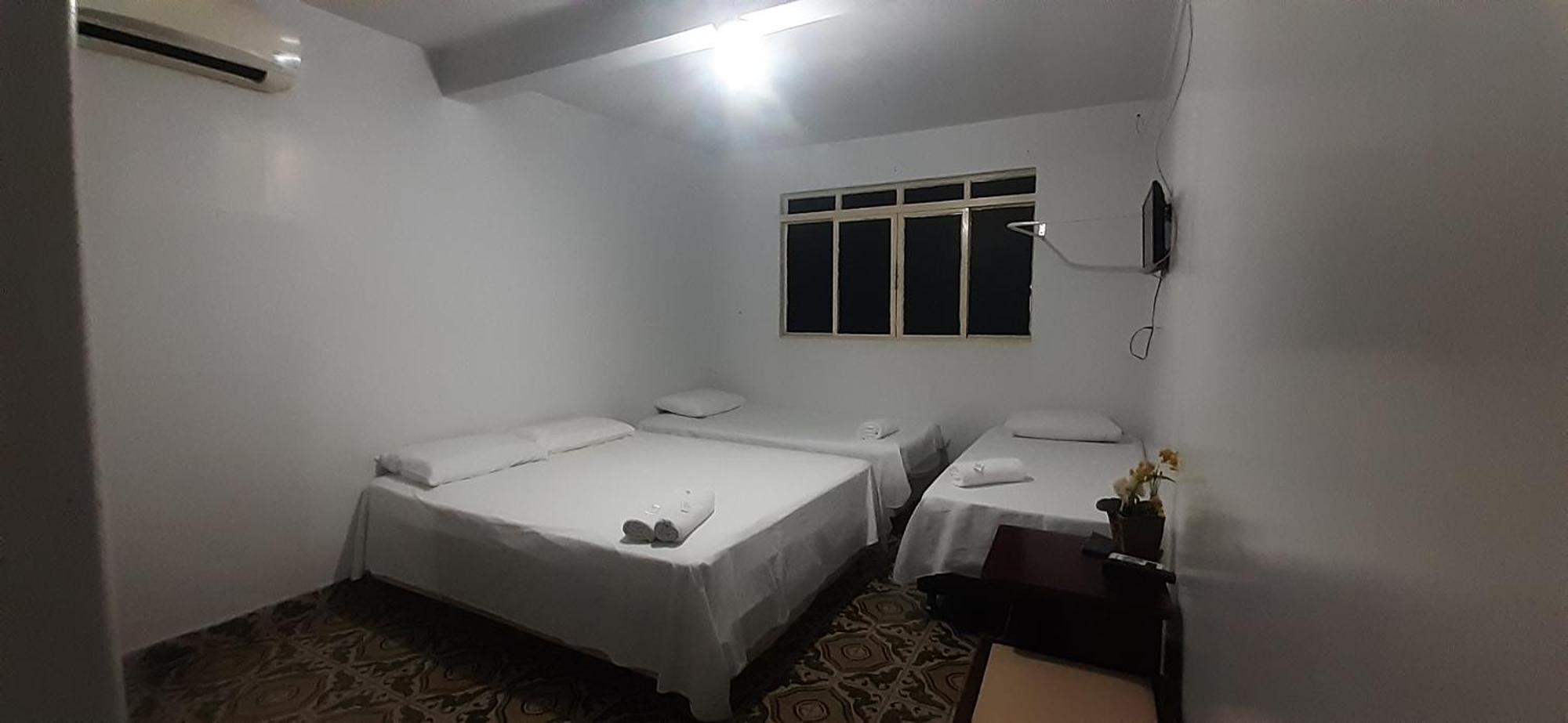 Hotel Arara Azul Барра-ду-Гарсас Экстерьер фото